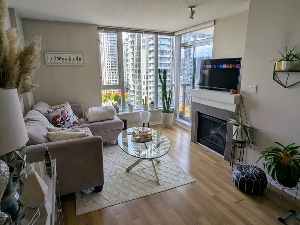 1178 Heffley Cres, Coquitlam, BC V3B 0A7