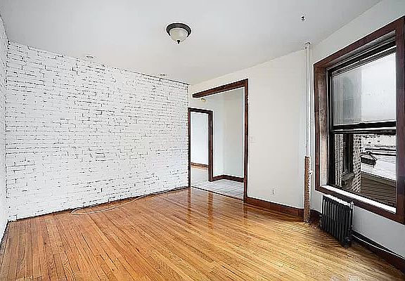 5th image of 161 Sullivan Pl Floor 2