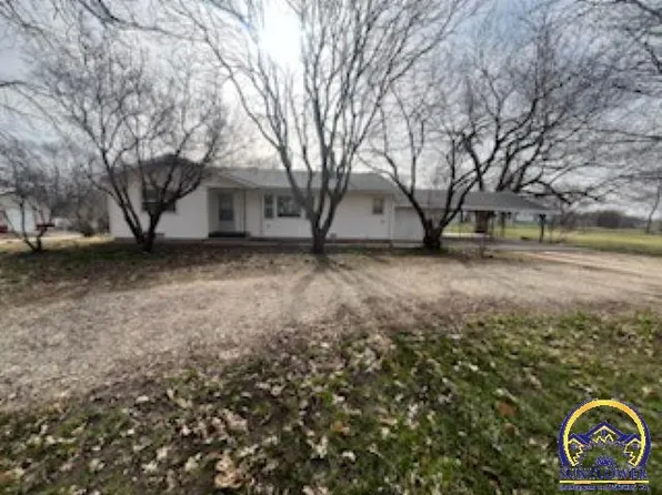 602 S Main St, Eskridge, KS 66423