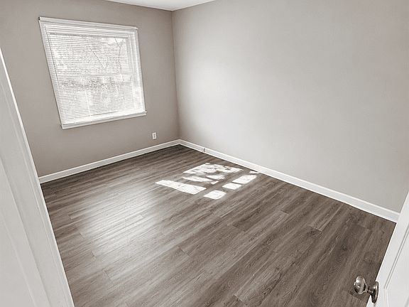 5th image of 3652 Otterbein Ave #3652