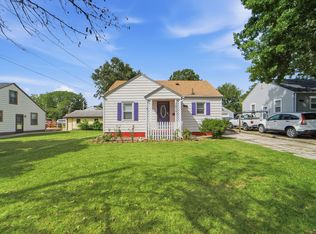 3910 E 8th St, Des Moines, IA 50316