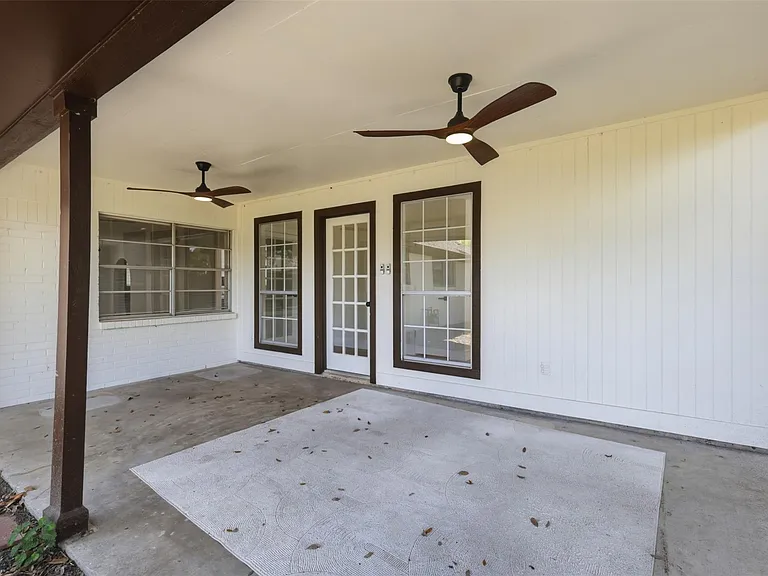 11507 Barwood Bend Dr — Photo 20