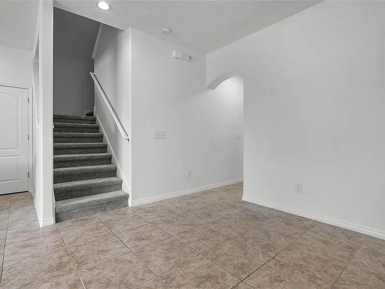 5440 New Independence Pkwy — Photo 7