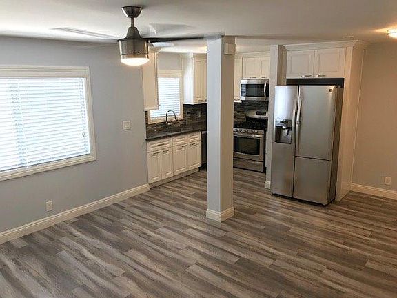 2nd image of 957 E Villa St APT 3