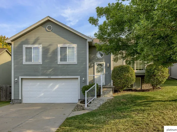 7412 Potter St, Omaha, NE 68122