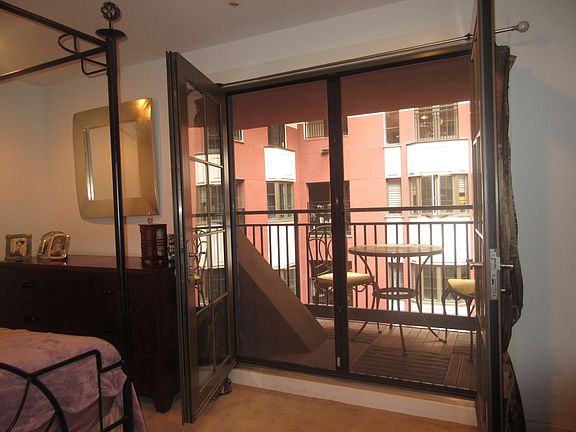 5th image of 225 S 18th St Unit 526