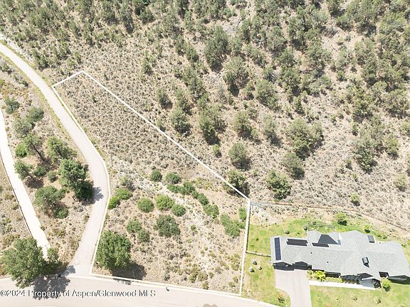 2nd image of 4077 Crystal Bridge Dr