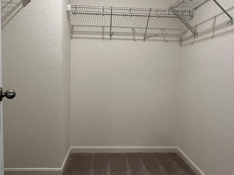 14402 Woodland Holw — Photo 9
