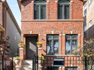 5118 N Winchester Ave, Chicago, IL 60640