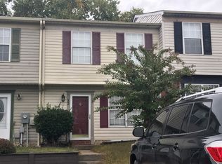 32 Chelmsford Ct, Baltimore, MD 21220