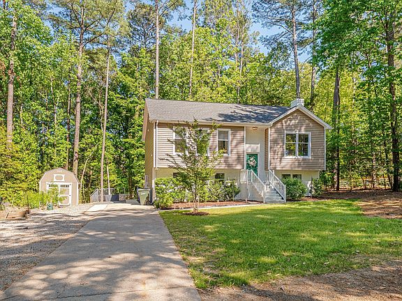 3rd image of 4901 Rollingwood Dr