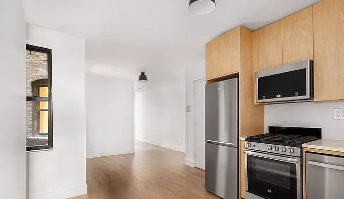 Rented by Dalan Rentals | media 9