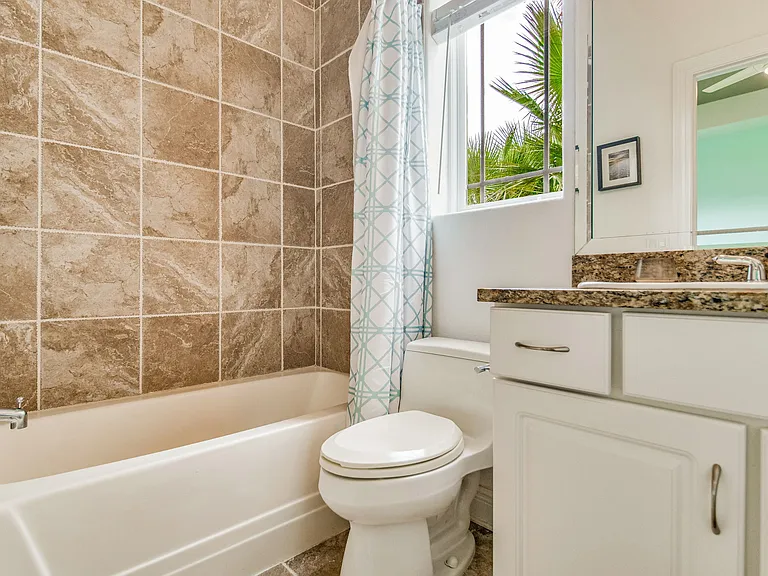 20 Baybridge Dr — Photo 49