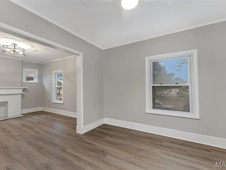 3711 Oak Hill Ave — Photo 8