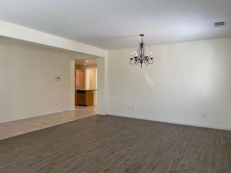 9912 Grey Goose St — Photo 5