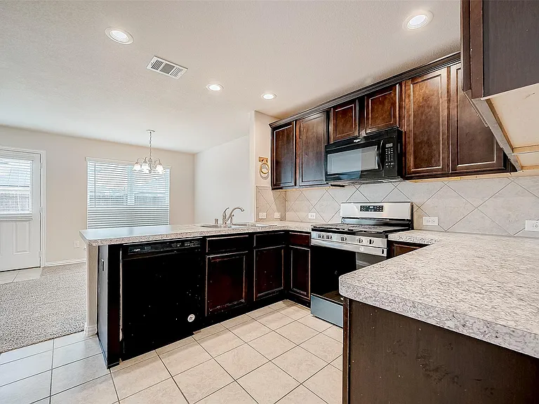 3406 Water Lilly Way — Photo 18