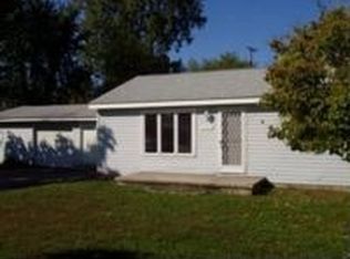 2742 Longview Ave, Rochester Hills, MI 48307