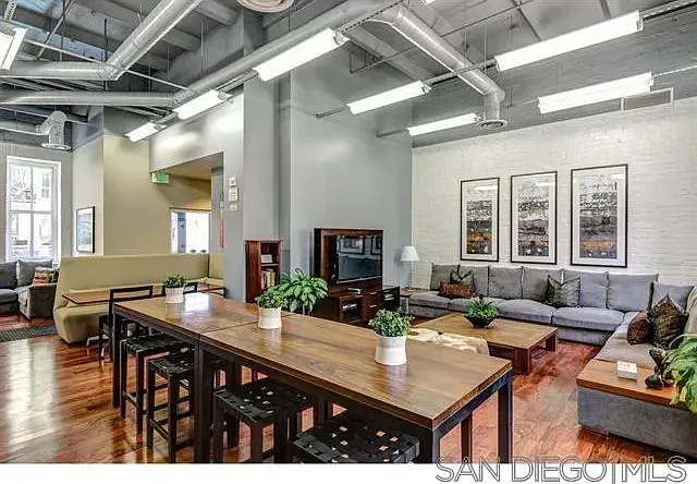 1431 Pacific Hwy #107 — Photo 14