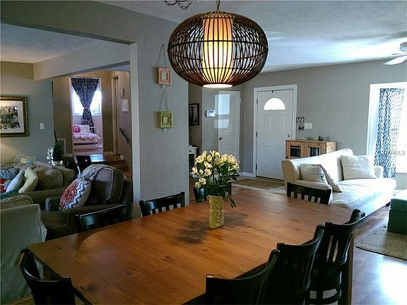 5th image of 2715 Heather Pl