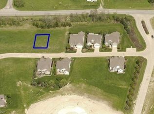 Falcon Ridge Dr, Medina, OH 44256