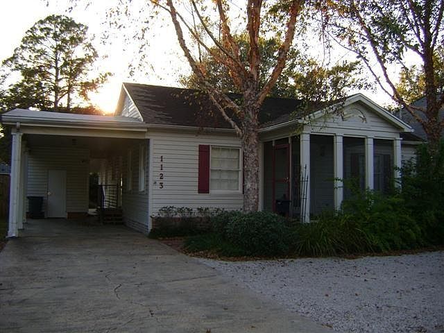 1st image of 1123 W Saint Mary Blvd
