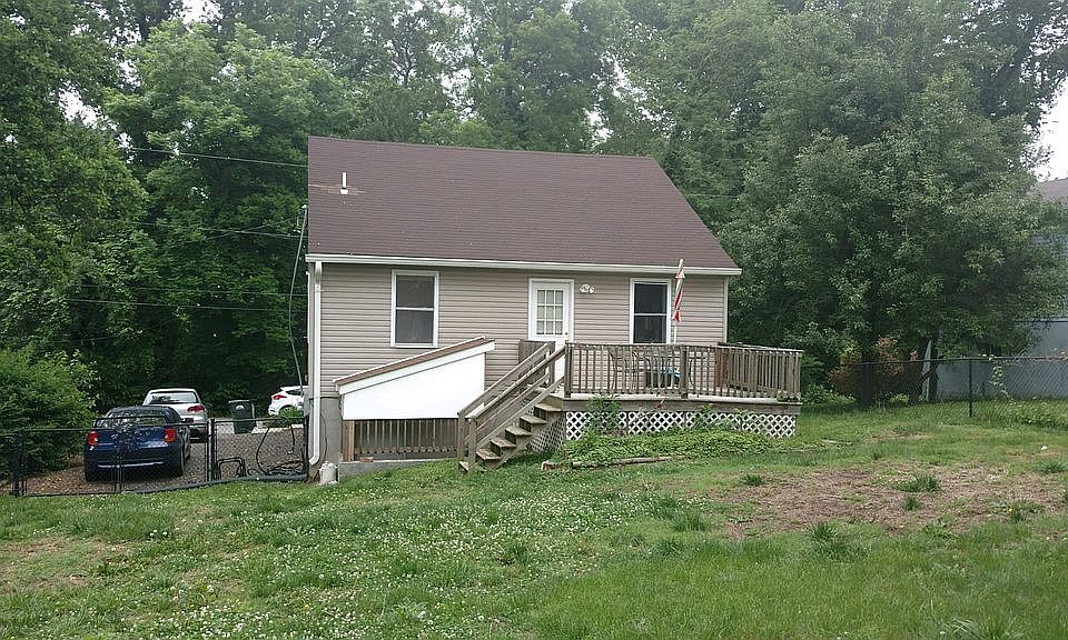 2nd image of 6134 2nd St