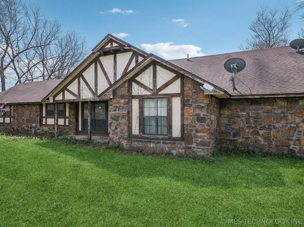 14798 E 500th Rd, Claremore, OK 74019