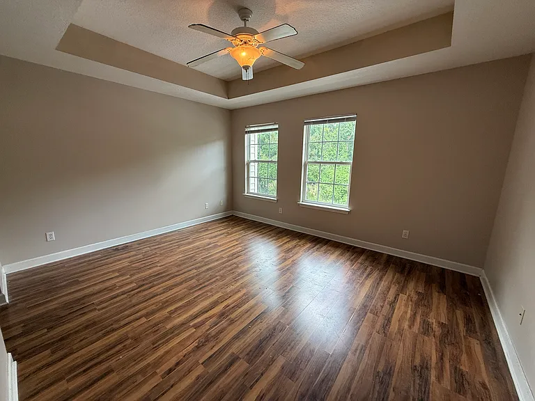 702 Tattnall Dr — Photo 13