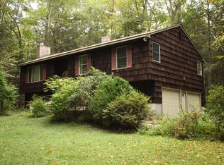 1180 W Purchase Rd, Southbury, CT 06488