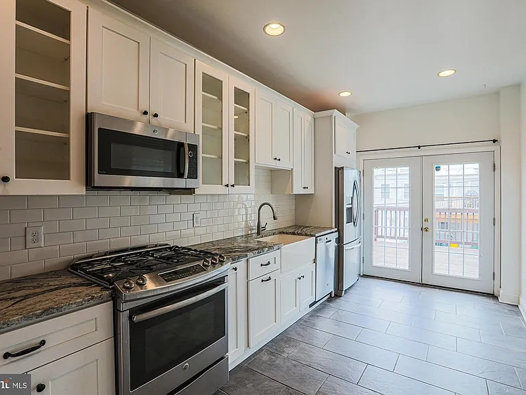 127 N Patterson Park Ave #1 — Photo 19