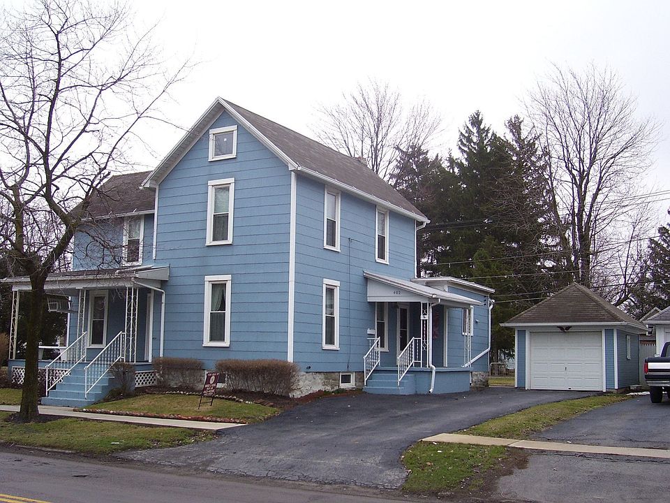 1st image of 402 E Market St