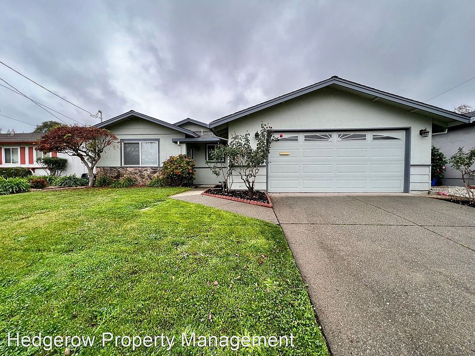 1st image of 3265 Baywood Ln