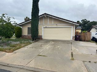 14262 Redwing Dr, Moreno Valley, CA 92553