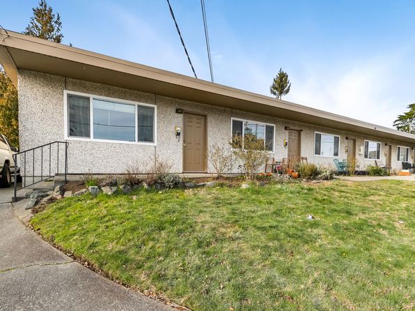 2211 C St APT 1