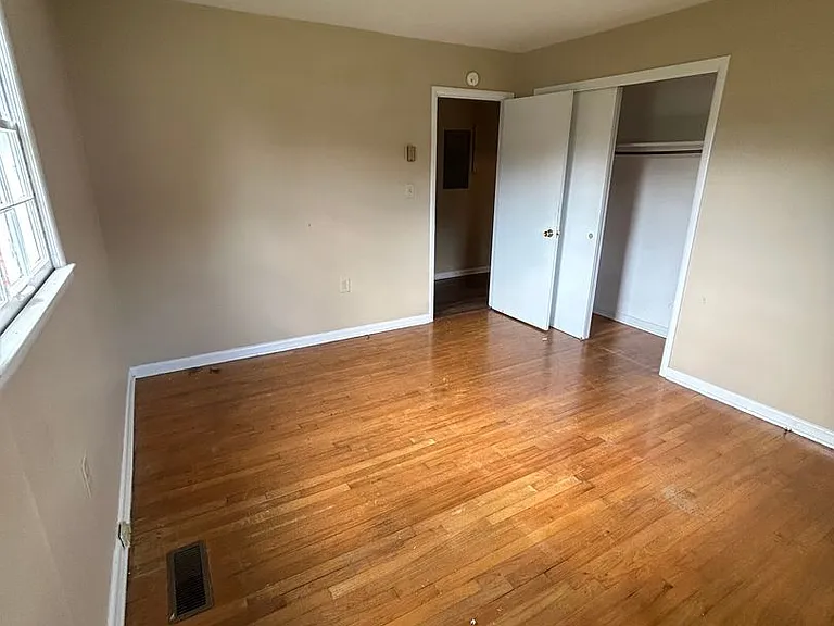 495 Becky Allen Cir — Photo 5