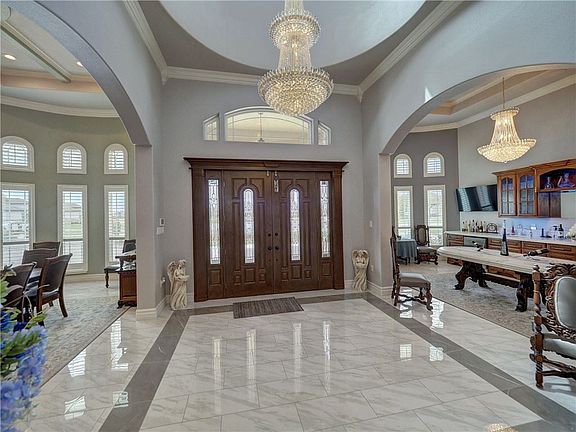 3rd image of 8546 King River Ct