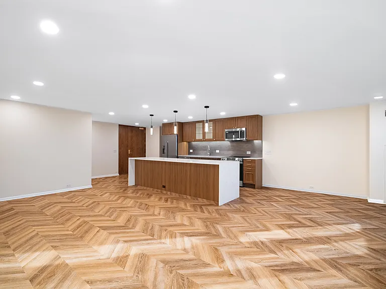 360 E Randolph St #3602 — Photo 3