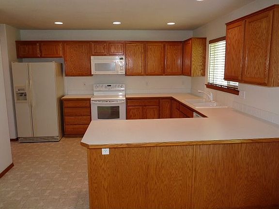 3rd image of 2501 W 32nd Ave