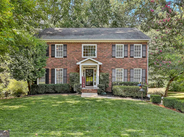 307 Walnut Grove Rd, Peachtree City, GA 30269