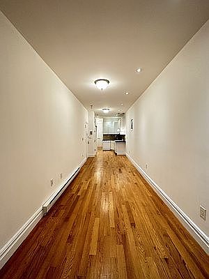 4th image of 888 10th Ave #1B
