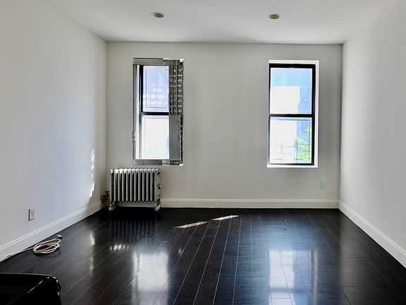 3rd image of 629 W 135th St APT 24
