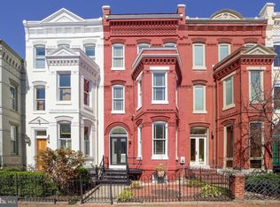 326 E St NE, Washington, DC 20002