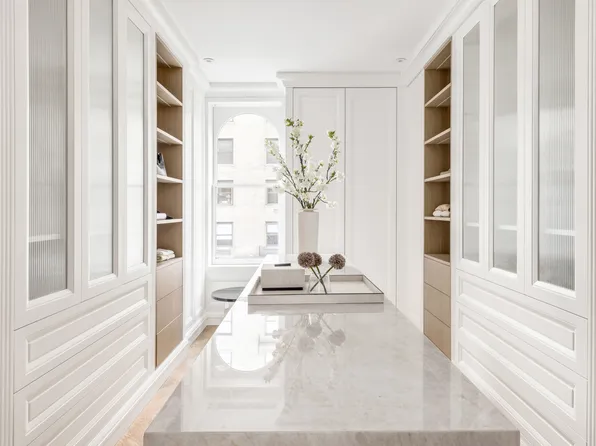 133 East 73rd Street image 13 of 35