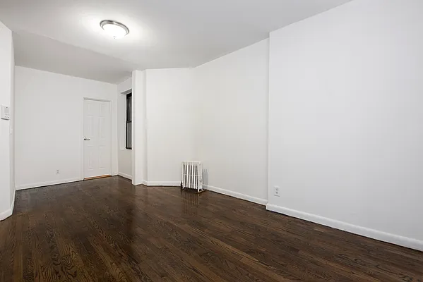 Rented by Compass | media 2