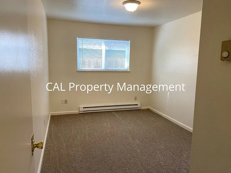 3050 Sunset Ave — Photo 48