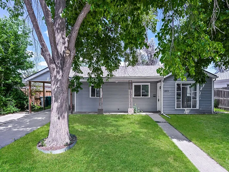 1280 Wheeling St — Photo 1