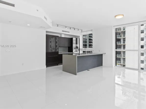 1080 Brickell Ave, Miami, FL