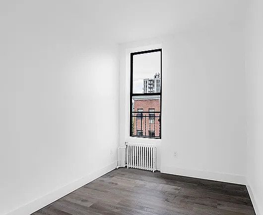 5th image of 195 Franklin St APT 2R