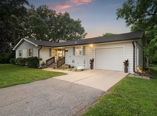 1817 S Shore Dr, Albert Lea, MN 56007