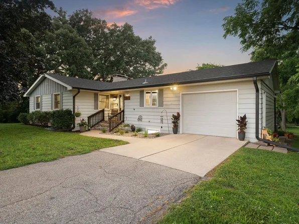 1817 S Shore Dr, Albert Lea, MN 56007
